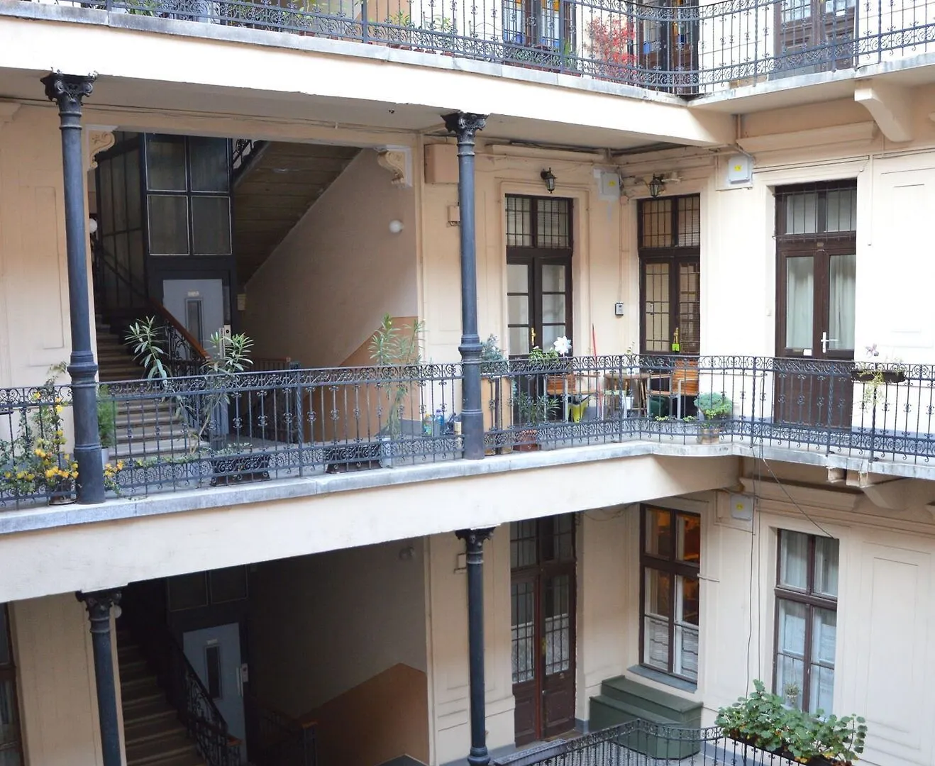 Rbnb Apartments - Inner City Iii. Budapest