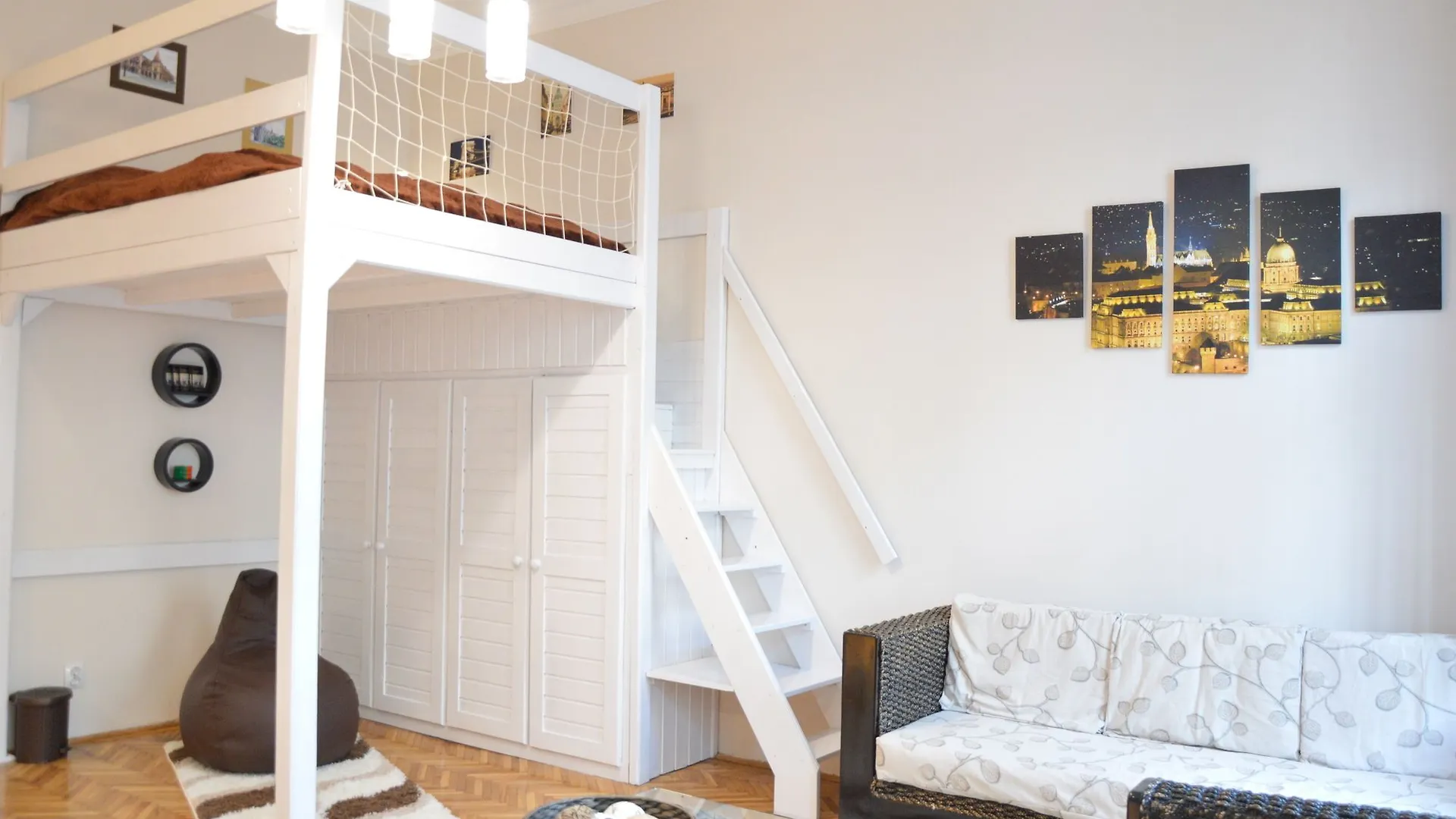 Rbnb Apartments - Inner City Iii. Budapest 3*,
